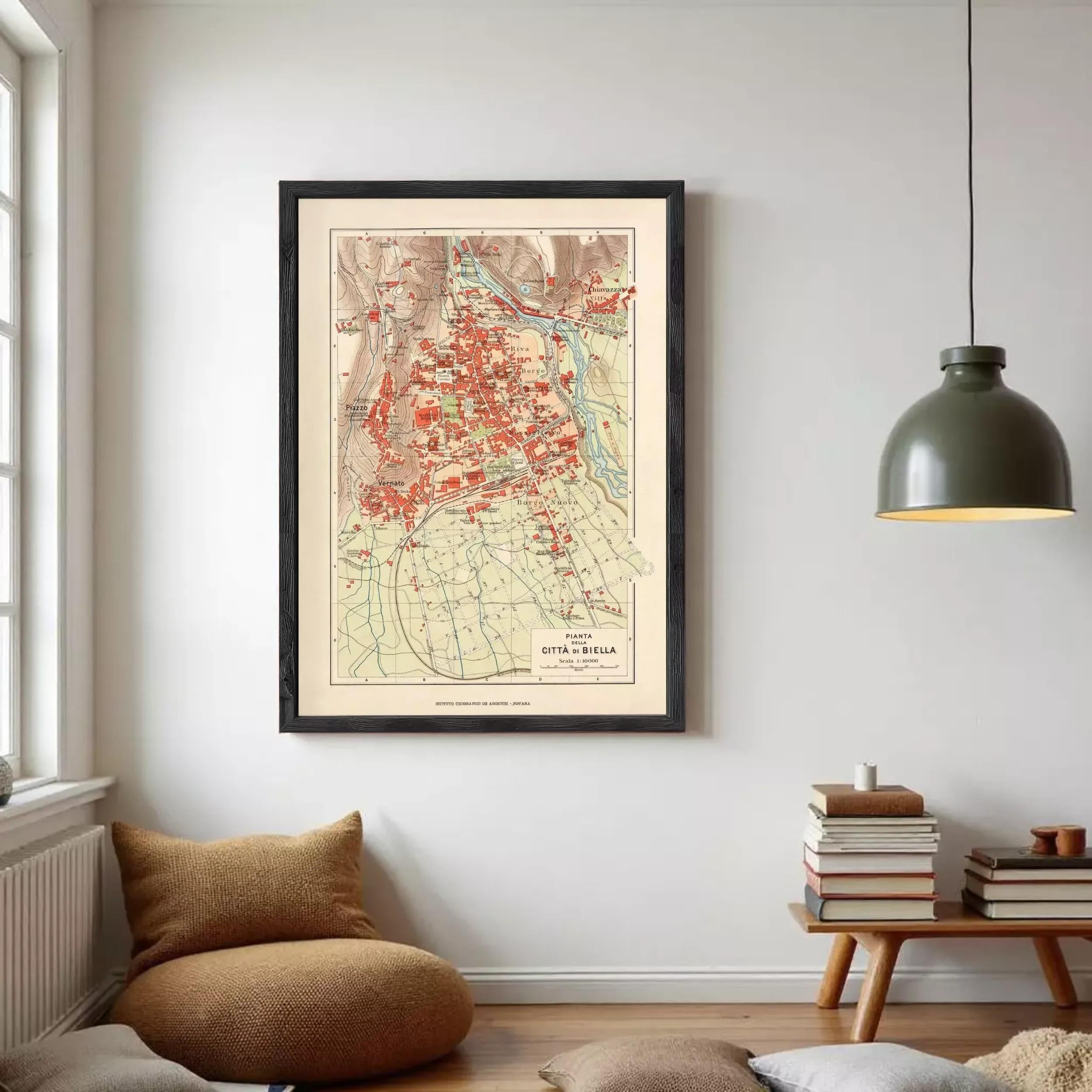 The image is a framed vintage map of the city of Vetrino, Italy, depicting the city's layout and surrounding areas.