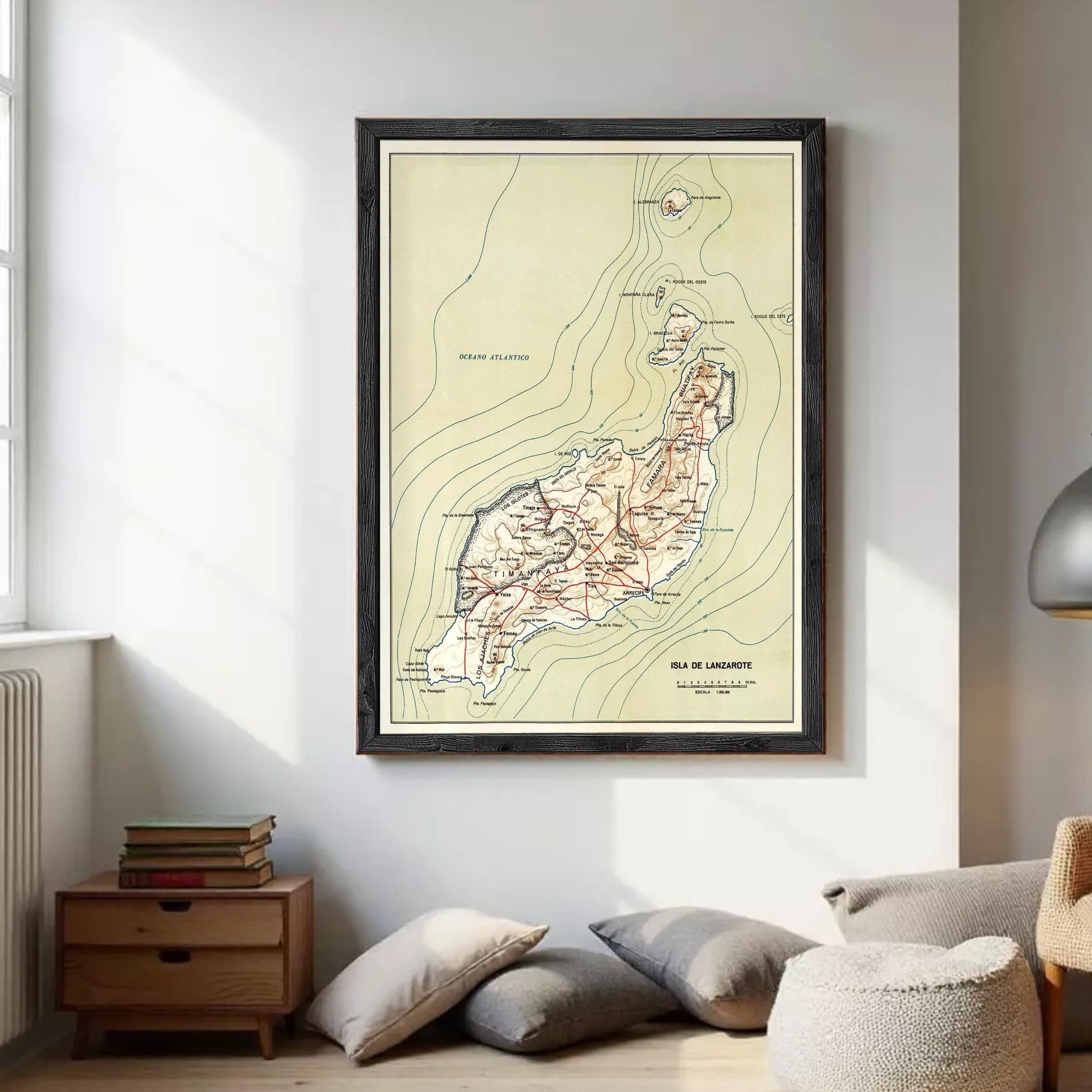 The image is a framed map of the island of Lanzote, showing the surrounding areas and geographical features.